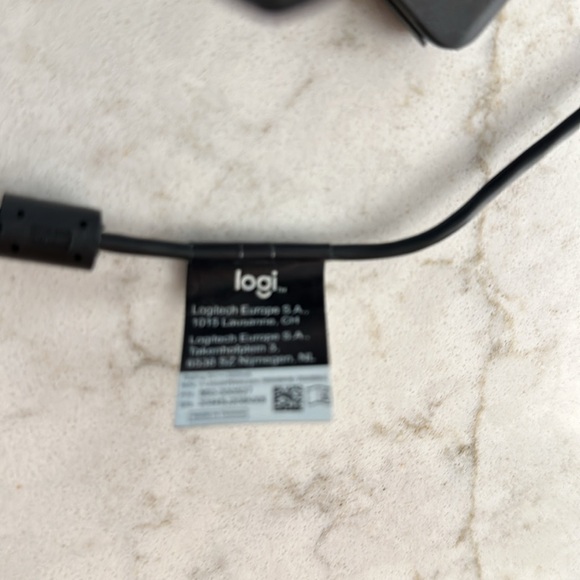 Logitech LOGI computer camera - Picture 2 of 3